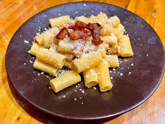 La Lupa Romana Pizza e Gnocchi Bar