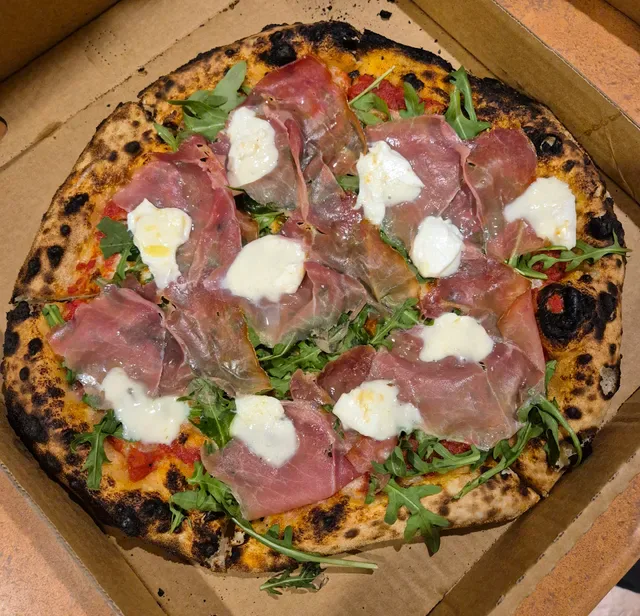 La Lupa Romana Pizza e Gnocchi Bar