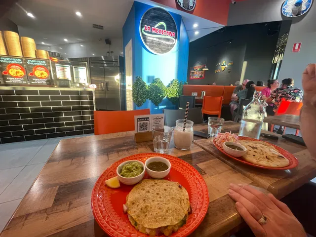La Mexicana