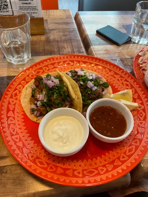 La Mexicana