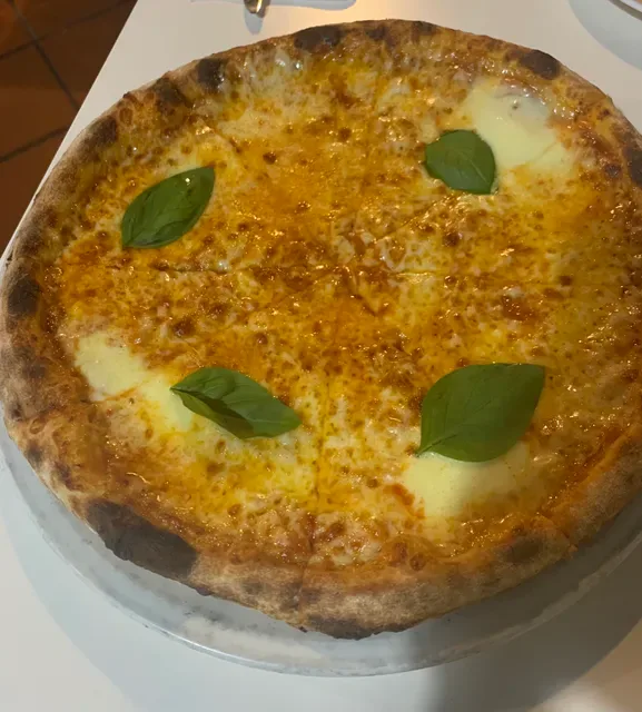 La Q Woodfire Pizza & Italian Restaurant (BYO)