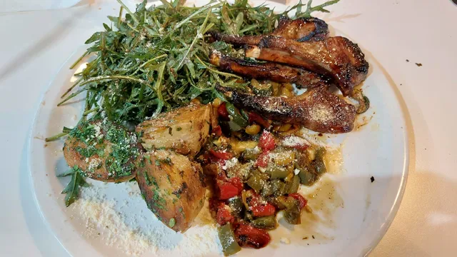 La Q Woodfire Pizza & Italian Restaurant (BYO)