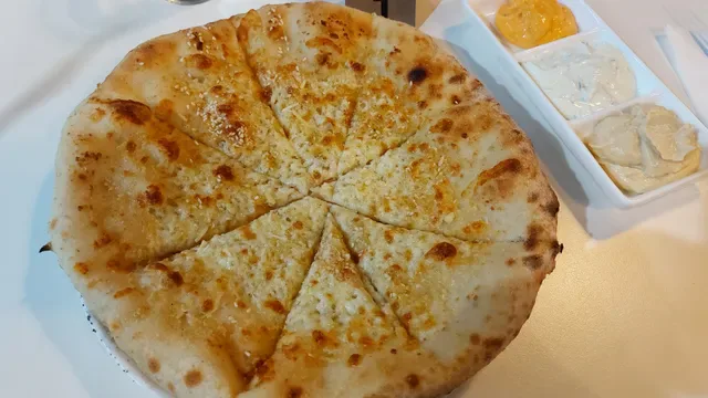 La Q Woodfire Pizza & Italian Restaurant (BYO)
