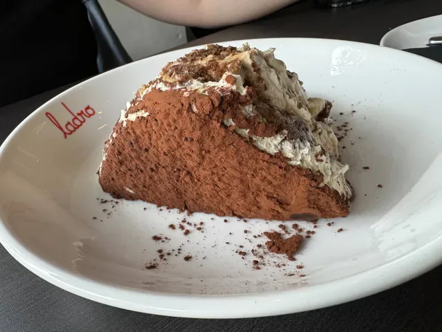 Ladro