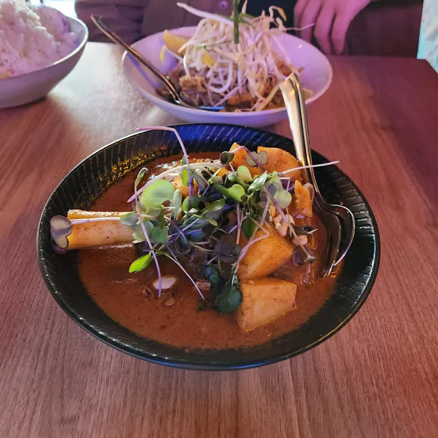 Ladyboy Dining & Bar
