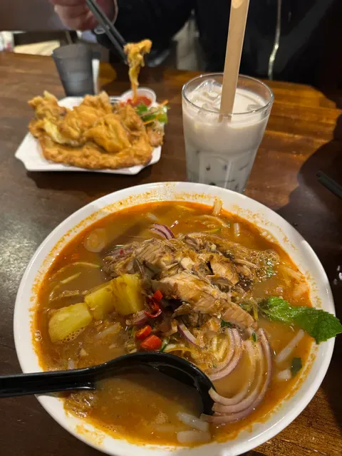 Laksa Village