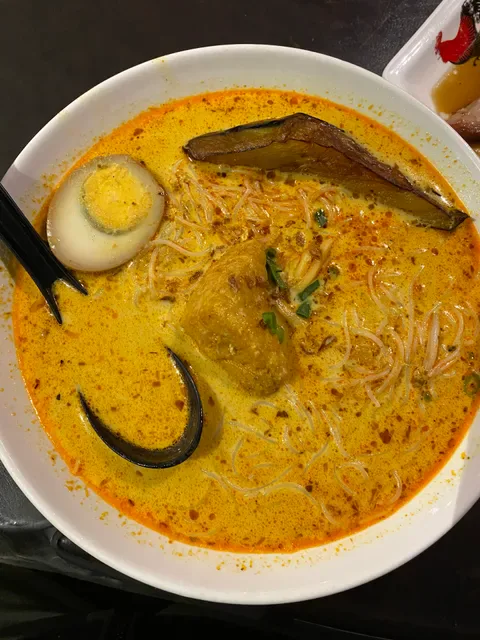 Laksa Village