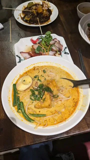 Laksa Village