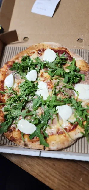 Landing Point woodfired Pizza & Bar Williams landing