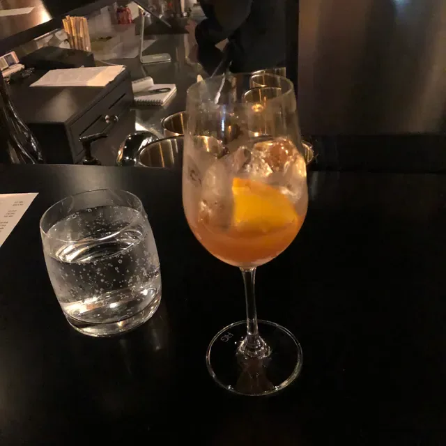 Lane's Edge Wine Bar