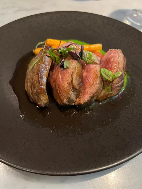Lane's Edge Wine Bar
