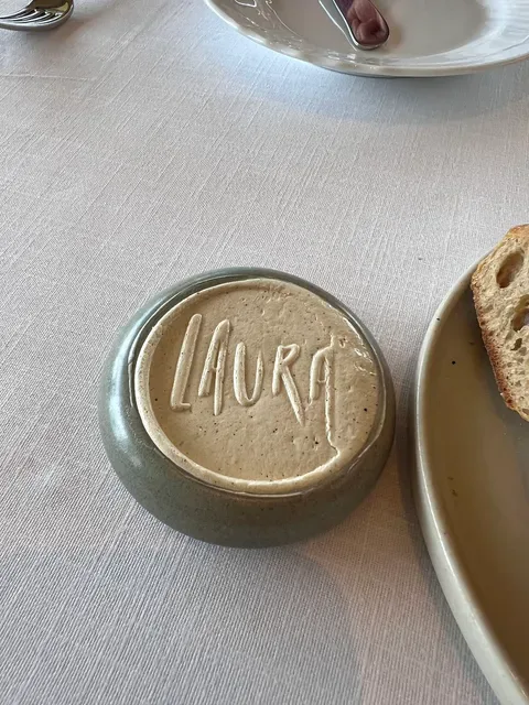 Laura Restaurant