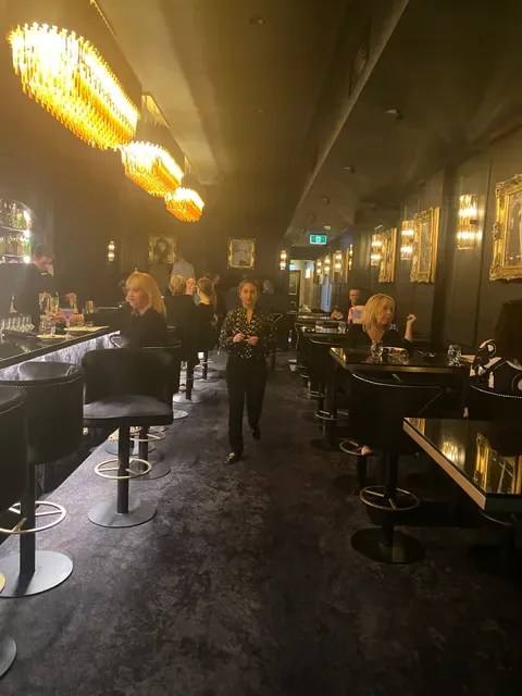 Le Bar Supper Club