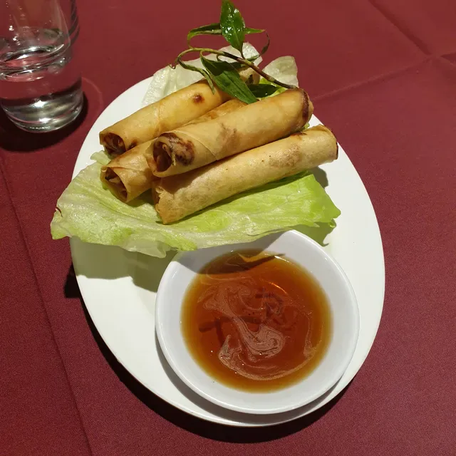 Le Hoang Mount Eliza