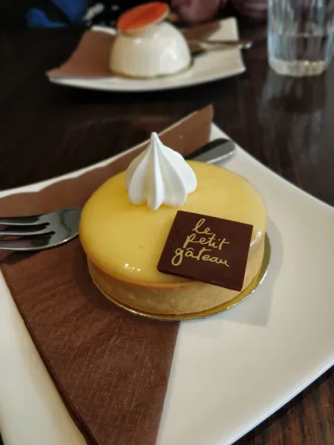 Le Petit Gateau