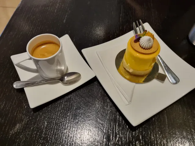 Le Petit Gateau