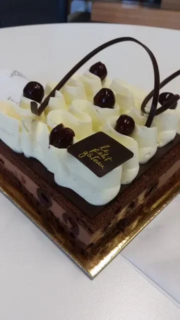 Le Petit Gateau