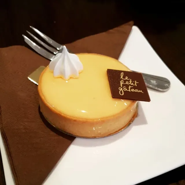 Le Petit Gateau