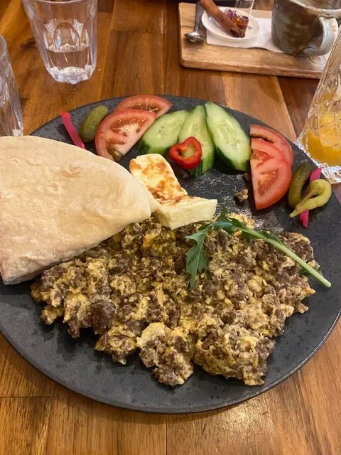 Levanter Cafe