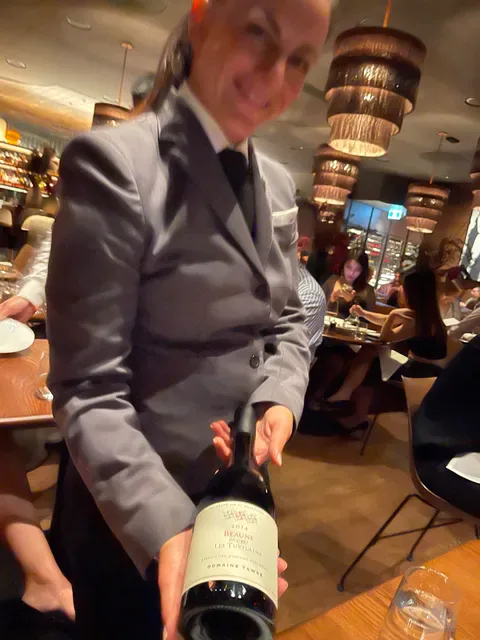 Lillian Brasserie