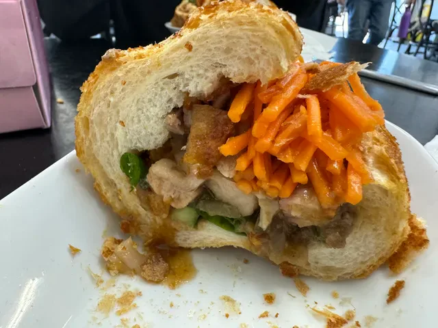 Lily's Banh Mi Cafe