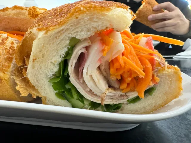 Lily's Banh Mi Cafe