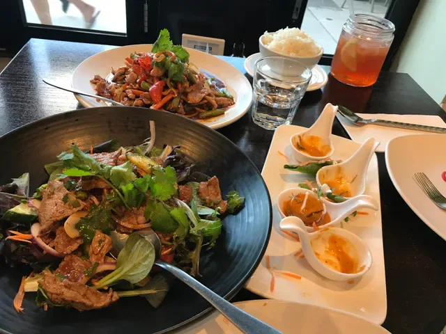 Lime Leaf Thai Restaurant - Ferntree Gully
