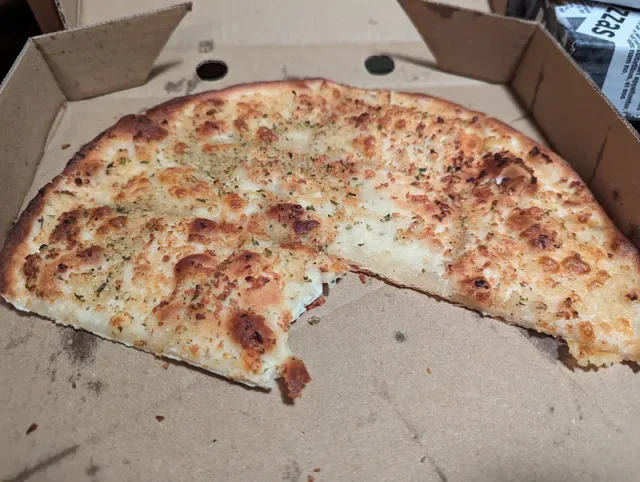 Lina's Pizza