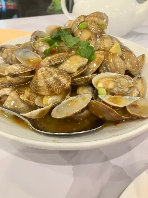 Ling Nan Chinese Restaurant