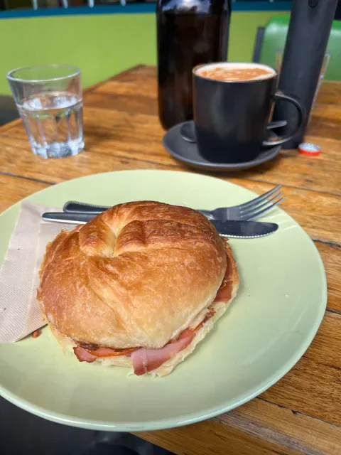 Little Buddy Cafe.