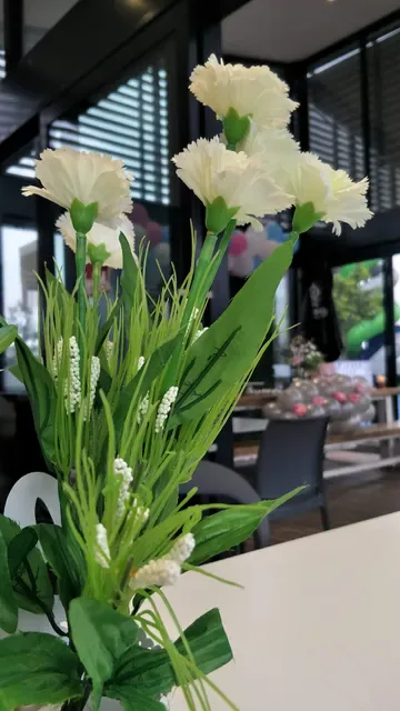 Little Growling Cafe