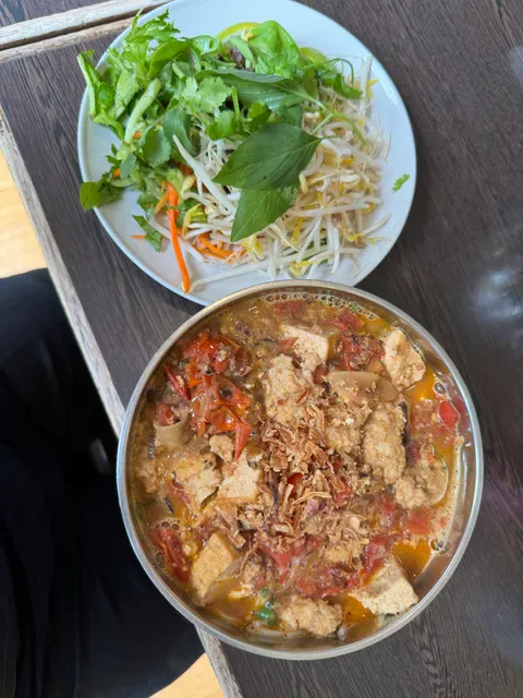 Little Pho Tuck Shop
