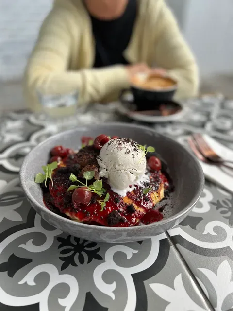 Little Rosebery Cafe