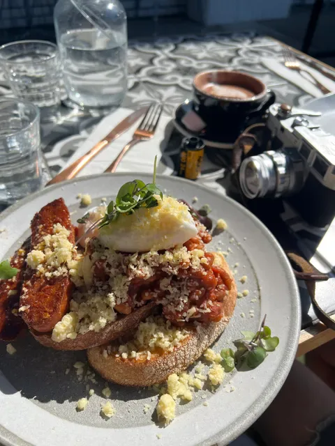 Little Rosebery Cafe