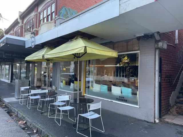 Little Sunflower Café