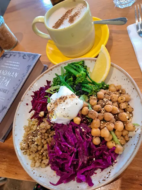 Little Sunflower Café
