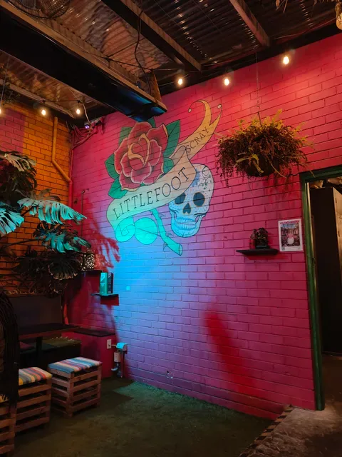 Littlefoot Bar + Kitchen