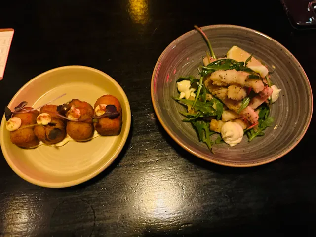 Littlefoot Bar + Kitchen