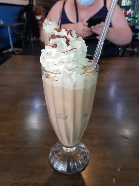 Lokal Cafe 3030