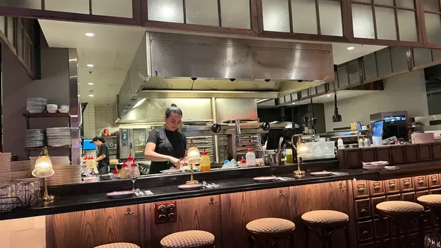 Loosie's Diner and Bar