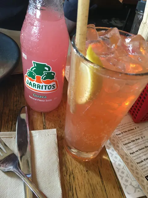 Los Hermanos Mexican Taquería