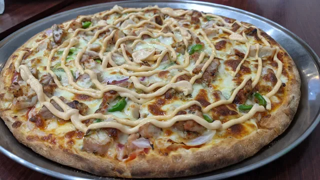 Loui and Frankos Pizza & Pasta on Broadway