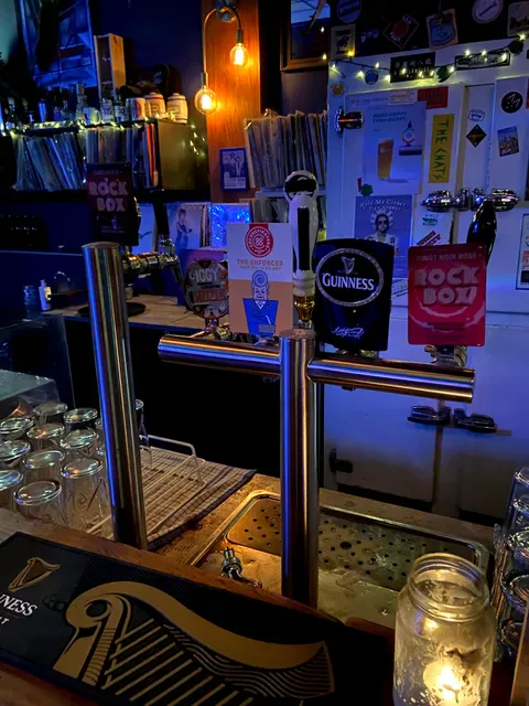 Lulie Tavern