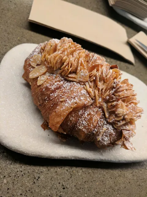 Lune Croissanterie Melbourne CBD on Russell