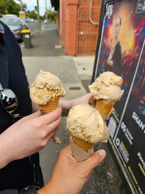 Luther's Scoops