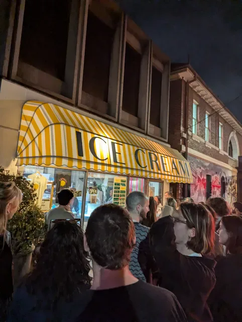 Luther's Scoops