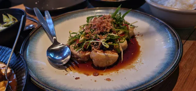 Luxsmith Restaurant + Bar