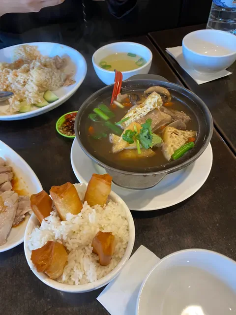 M Yong Tofu