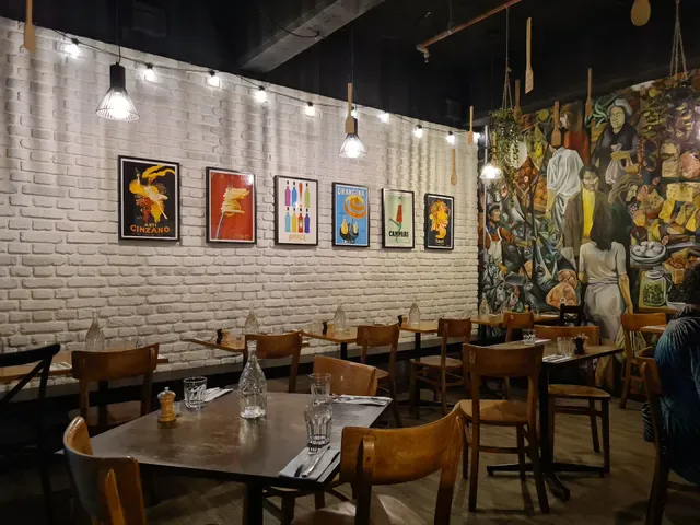 Maccaroni Trattoria Italiana