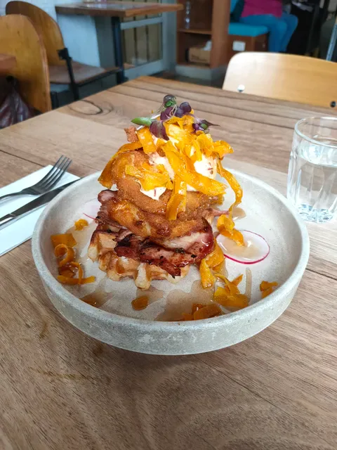 Mama Bear Cafe